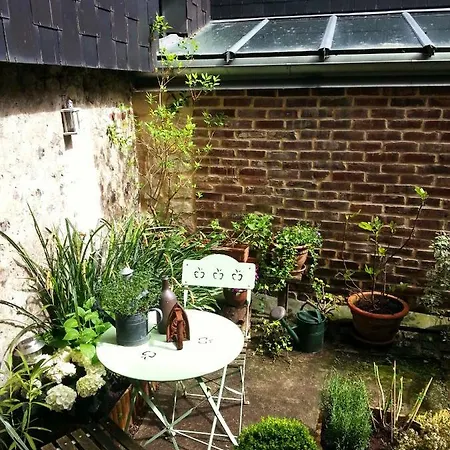 -coeur Historique -my Little Garden - Parking Gratuit 500m -la Clef De Apartament Honfleur