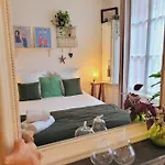 -coeur Historique -my Little Garden - Parking Gratuit 500m -la Clef De Апартаменты Онфлёр