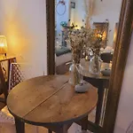 Appartement -coeur Historique -my Little Garden - Parking Gratuit 500m -la Clef De