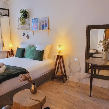 -coeur Historique -my Little Garden - Parking Gratuit 500m -la Clef De Appartement Honfleur