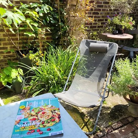 -coeur Historique -my Little Garden - Parking Gratuit 500m -la Clef De Apartman *