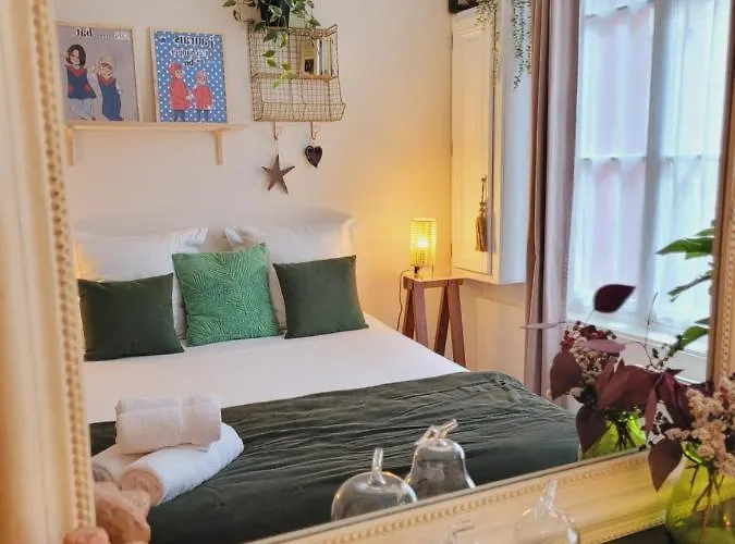 -coeur Historique -my Little Garden - Parking Gratuit 500m -la Clef De Apartment Honfleur